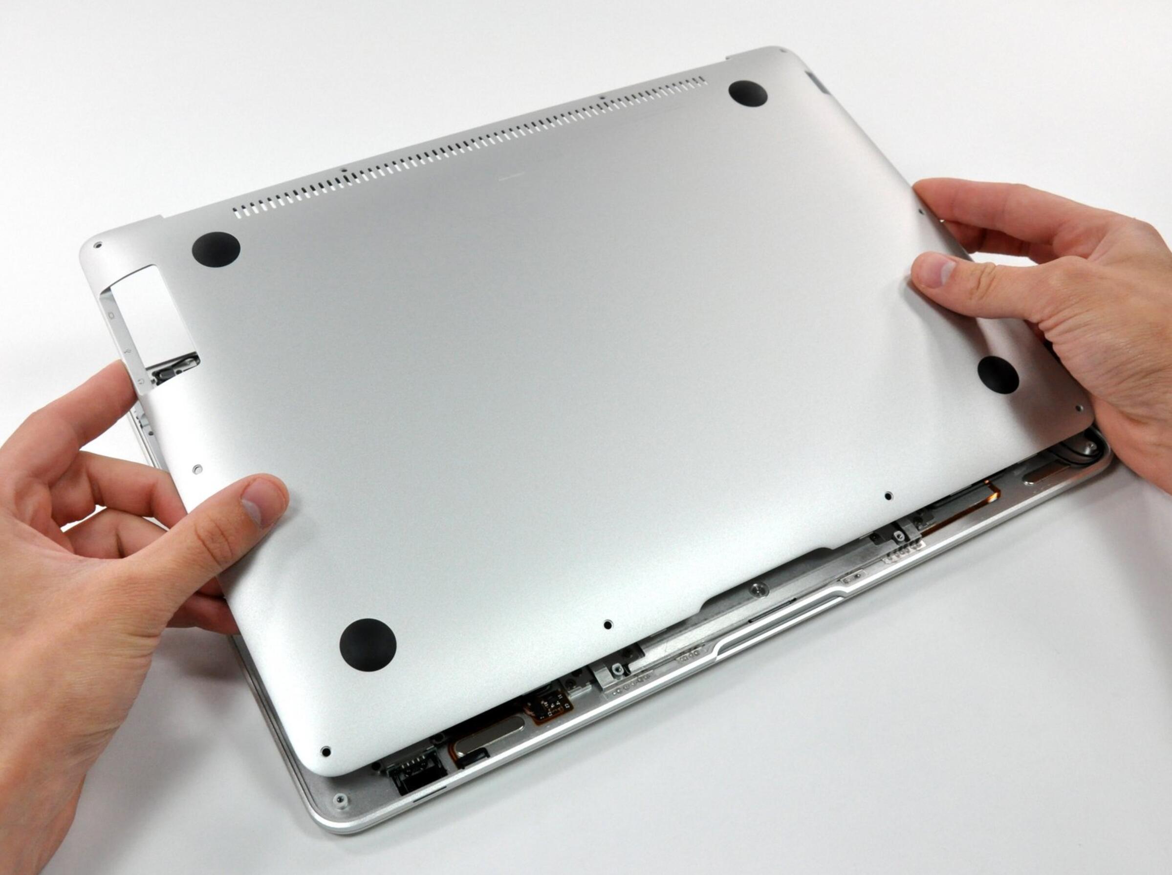 Apple A1245 Battery Replacement Guide