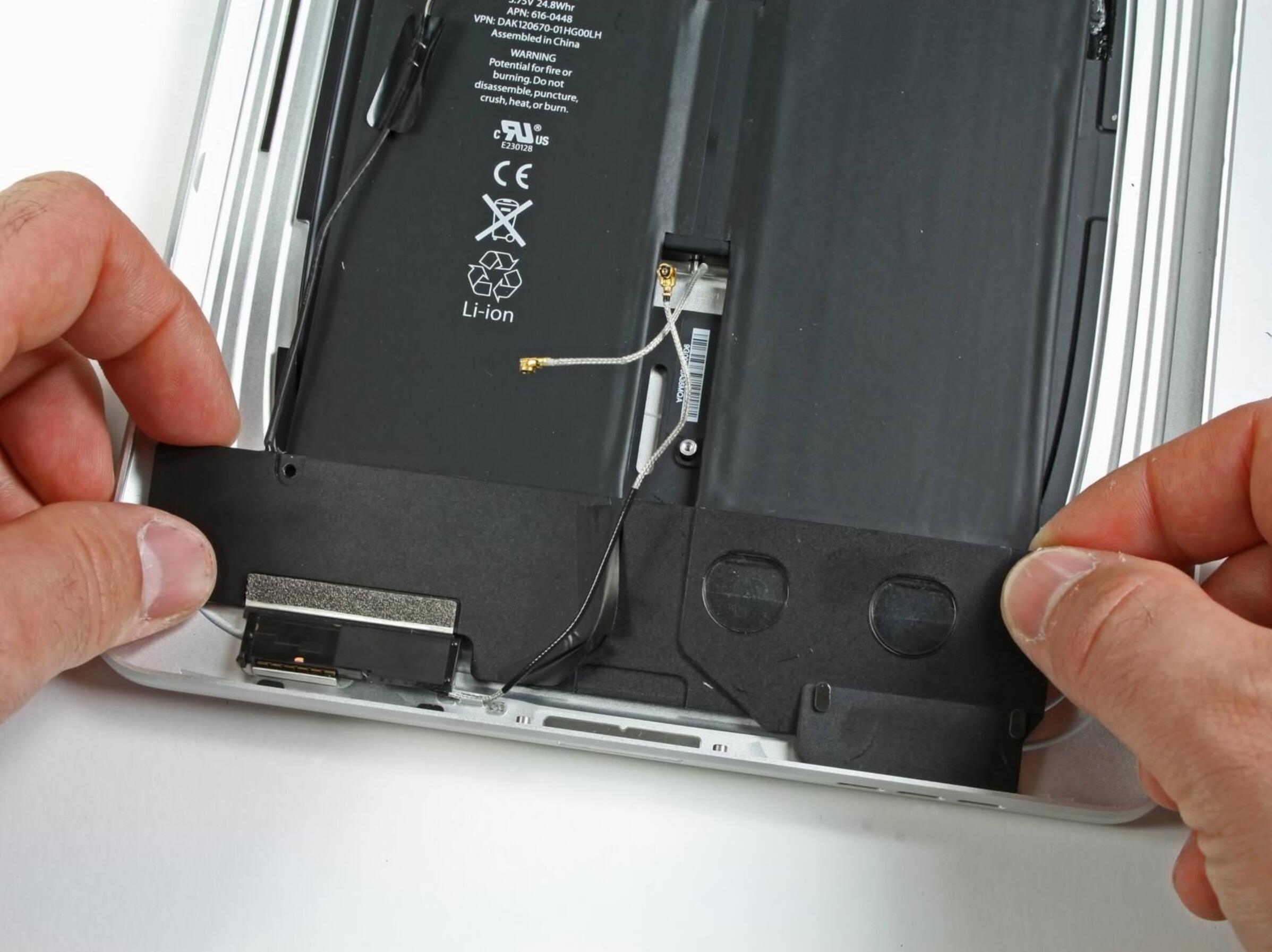 Apple A1315 Battery Replacement Guide