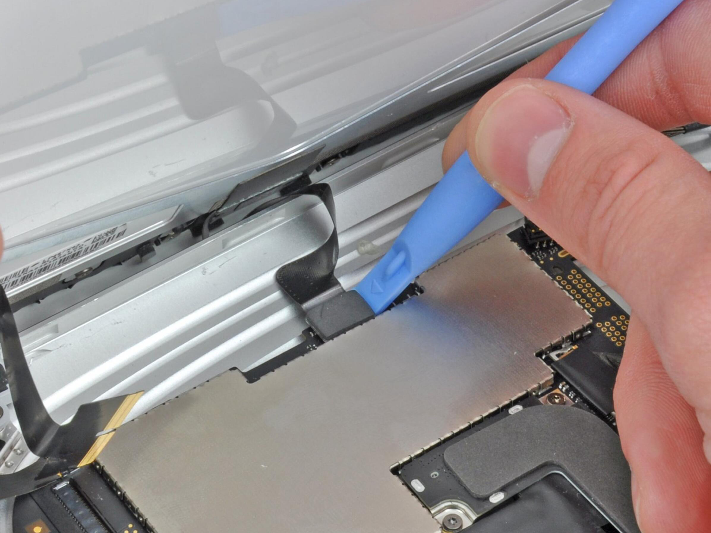 Apple A1315 Battery Replacement Guide