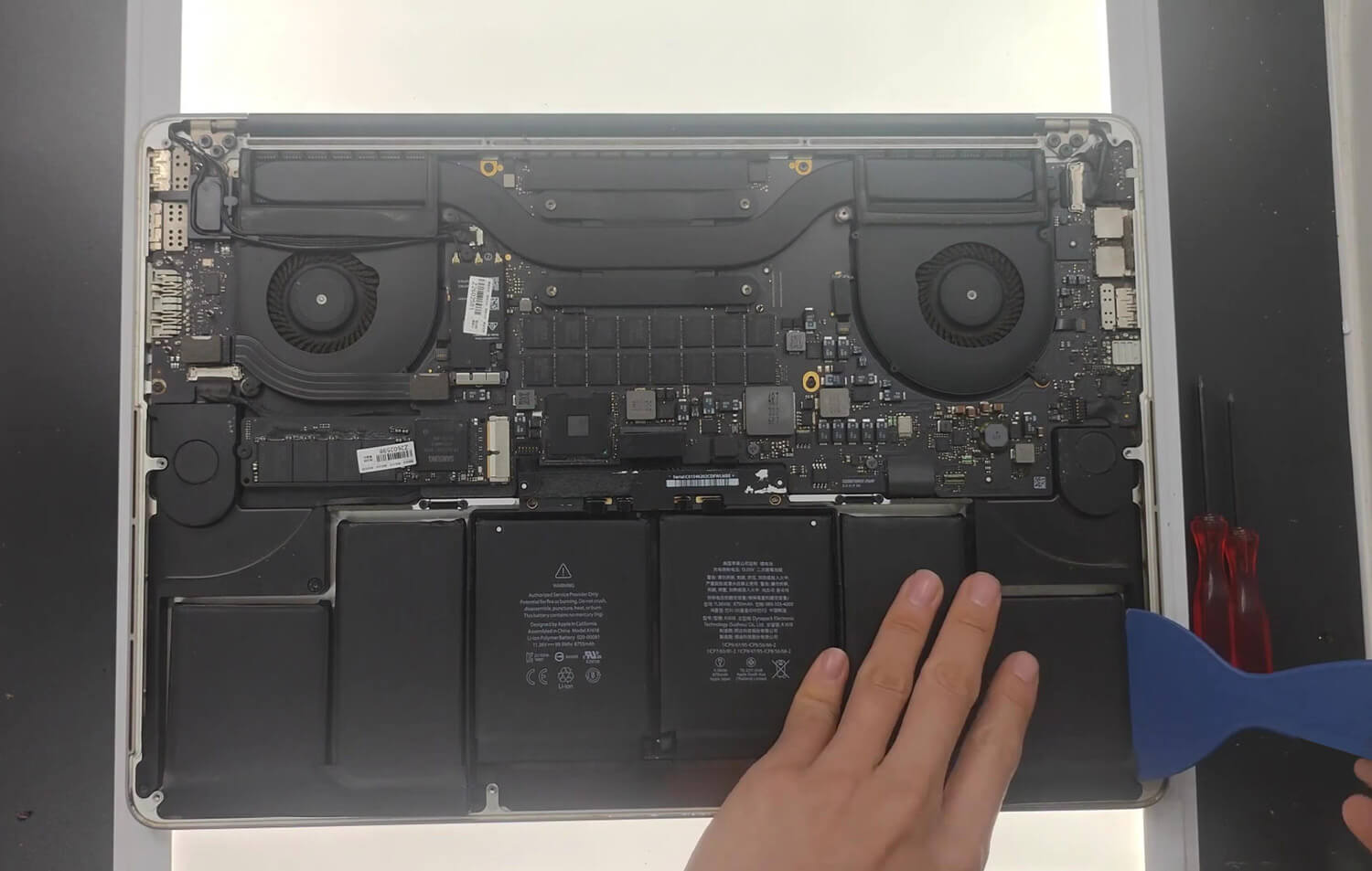 Apple A1494 Battery Replacement Guide
