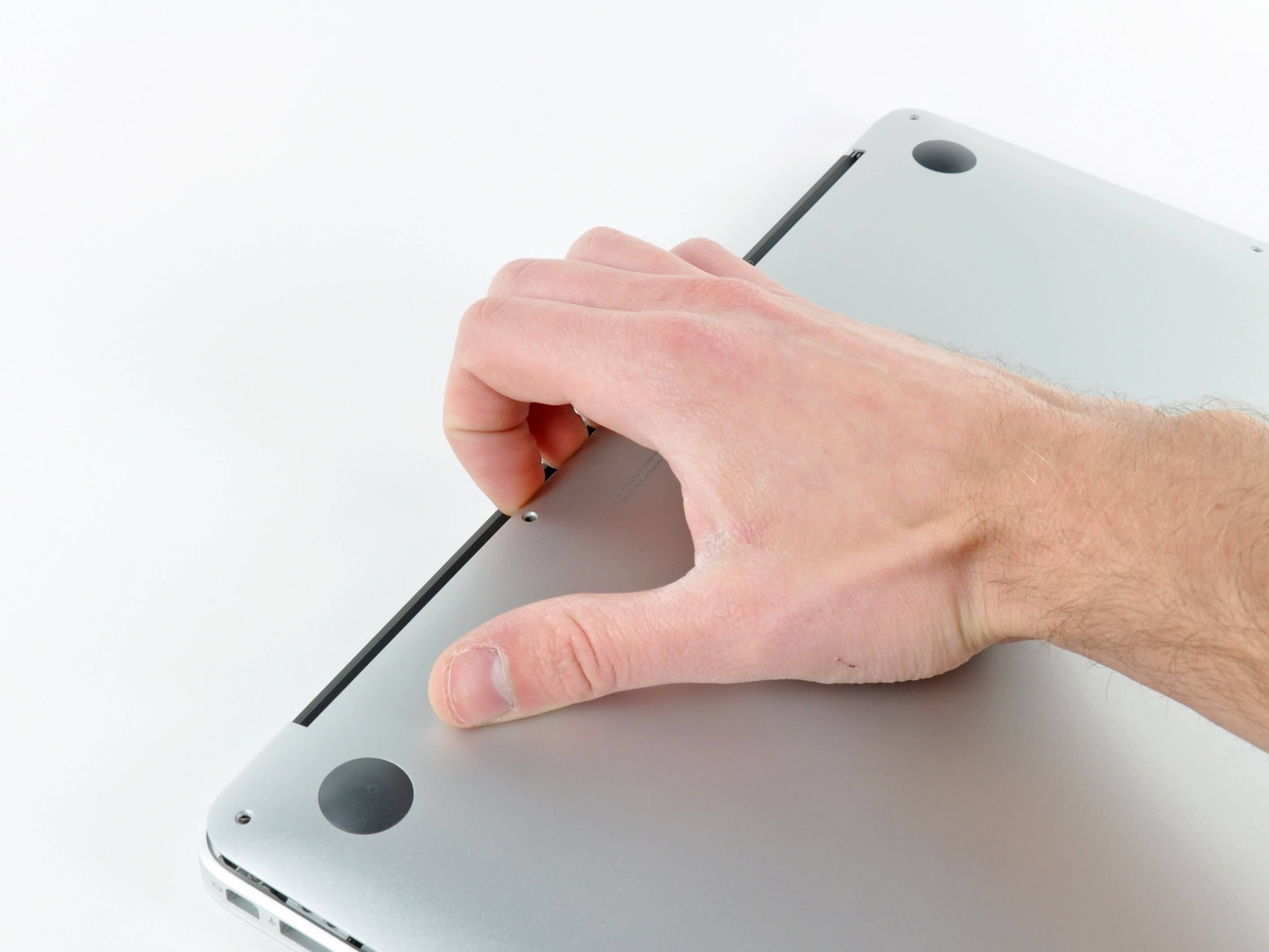 Apple A1496 Battery Replacement Guide