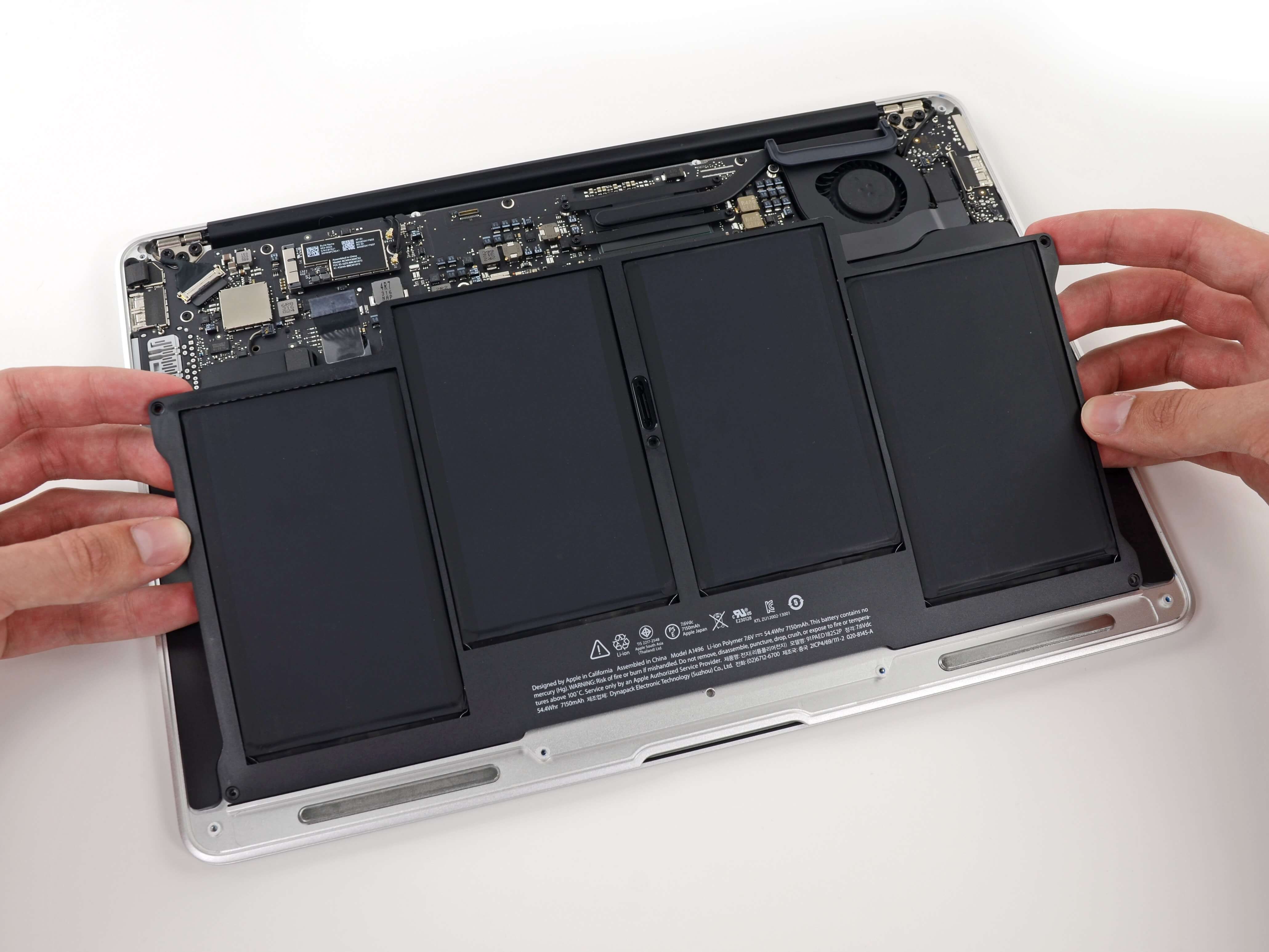 Apple A1496 Battery Replacement Guide