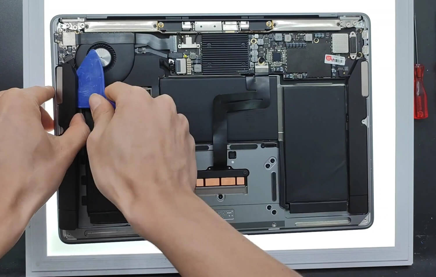 Apple A1965 Battery Replacement Guide