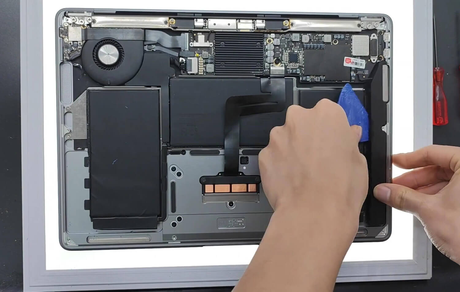 Apple A1965 Battery Replacement Guide