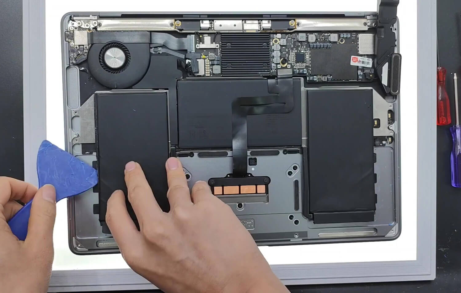 Apple A1965 Battery Replacement Guide