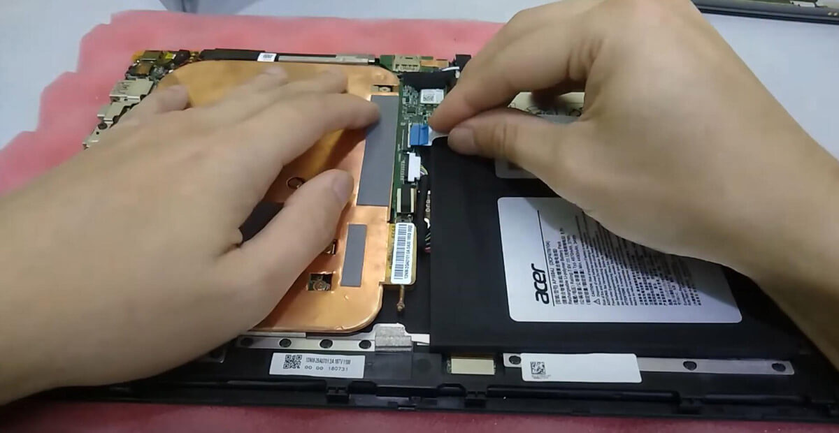 Battery Removal Tutorial For Acer SW512-52P-35RA / AP16B4J / KT00204003
