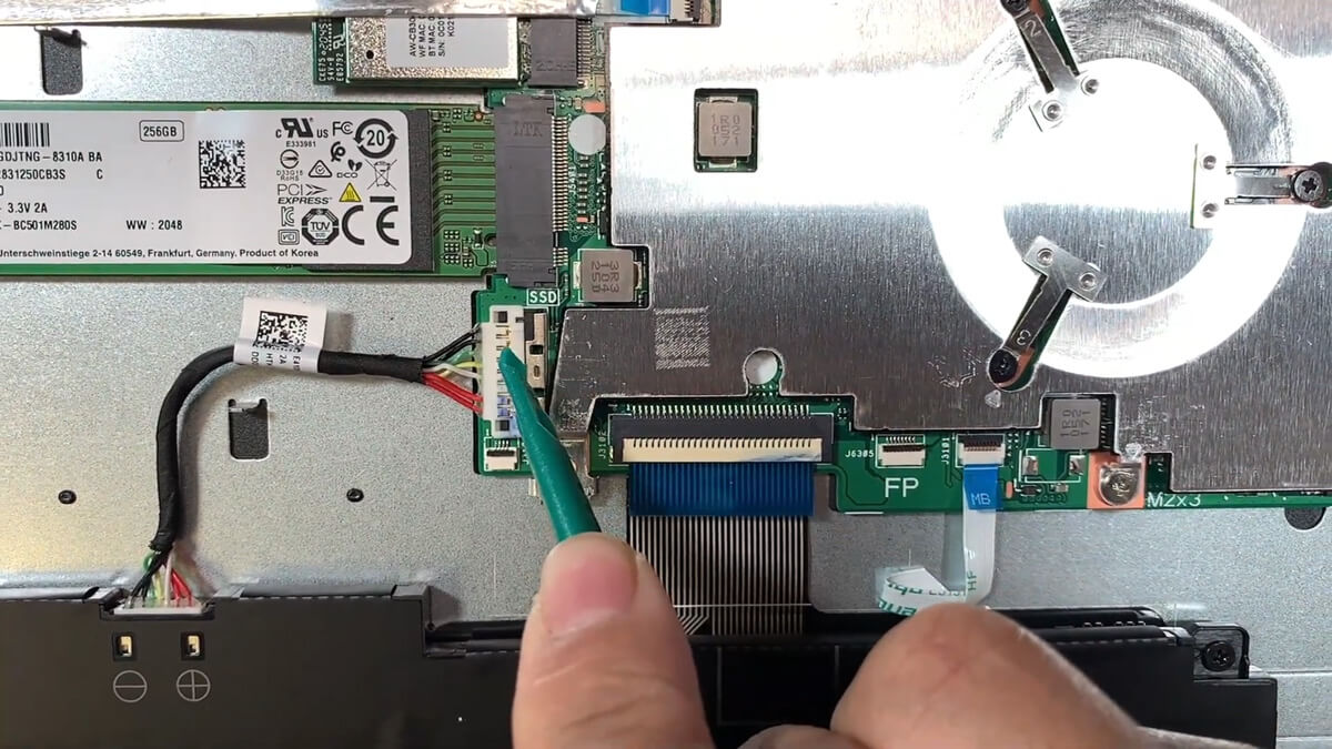 Asus E510M / C31N1912 / B31N1912 Battery Removal Tutorial